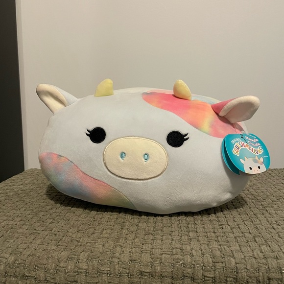 Caedia Cow Squishmallow - Picture 1 of 2